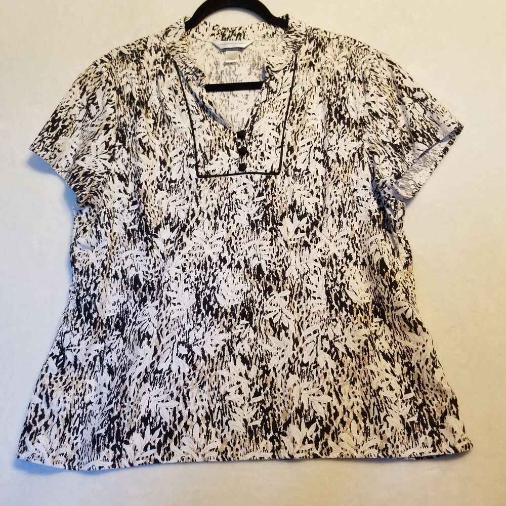 Christopher Banks L Top Linen Blend Floral Neutrals Boho Coastal Beach Cruise